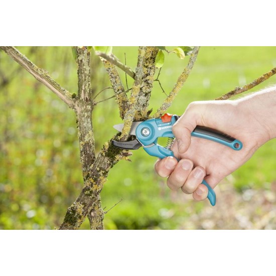 Градински инструменти Gardena - Градинска ножица Gardena A/S