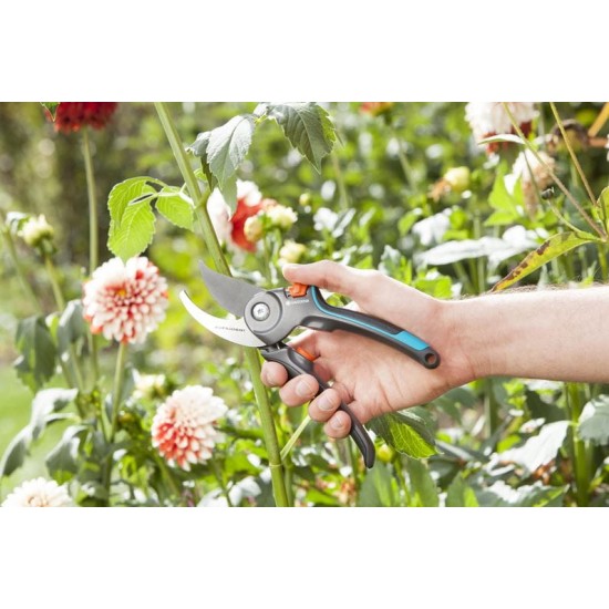 Градински инструменти Gardena - Градинска ножица Gardena B/М
